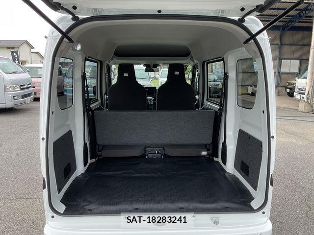 Suzuki EVERY 2026-06 7357693-28