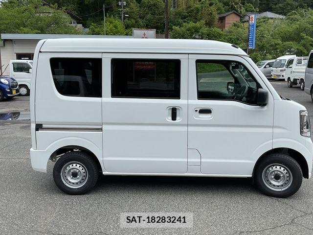 Suzuki EVERY 2026-06 7357693-3