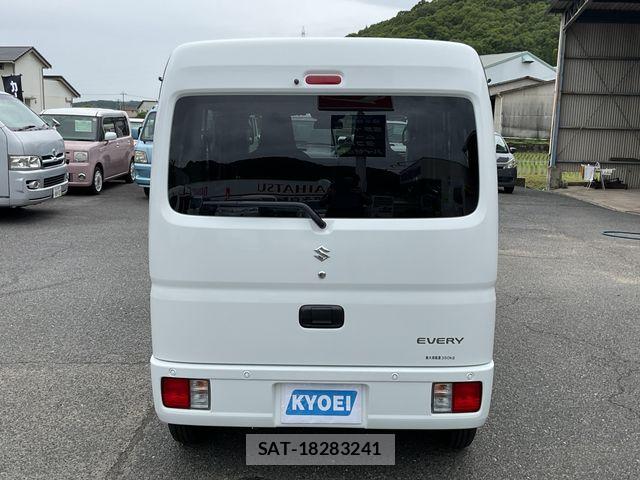 Suzuki EVERY 2026-06 7357693-5