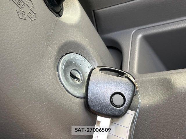 Suzuki EVERY 2020-08 7357690-5