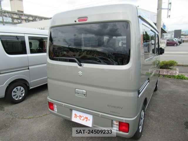 Suzuki EVERY 2026-06 7357685-1