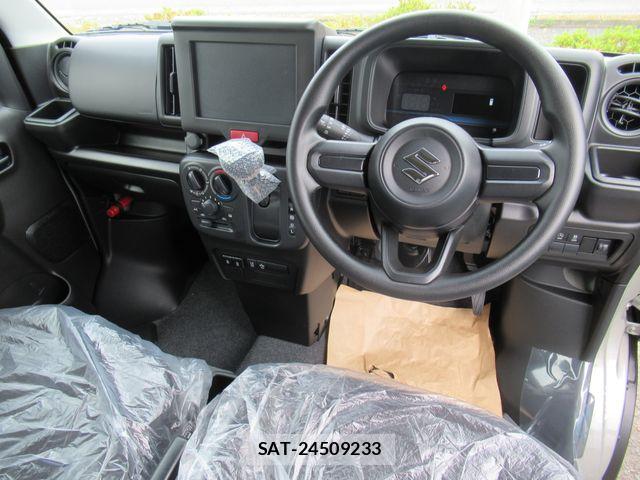 Suzuki EVERY 2026-06 7357685-2