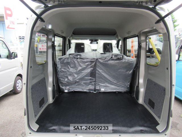 Suzuki EVERY 2026-06 7357685-8