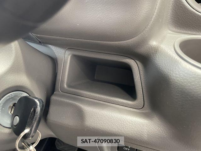 Suzuki EVERY 2023-12 7357686-20