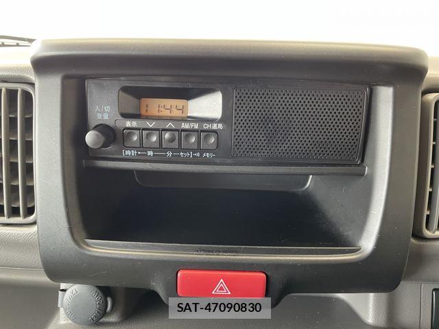 Suzuki EVERY 2023-12 7357686-3