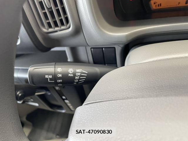 Suzuki EVERY 2023-12 7357686-8