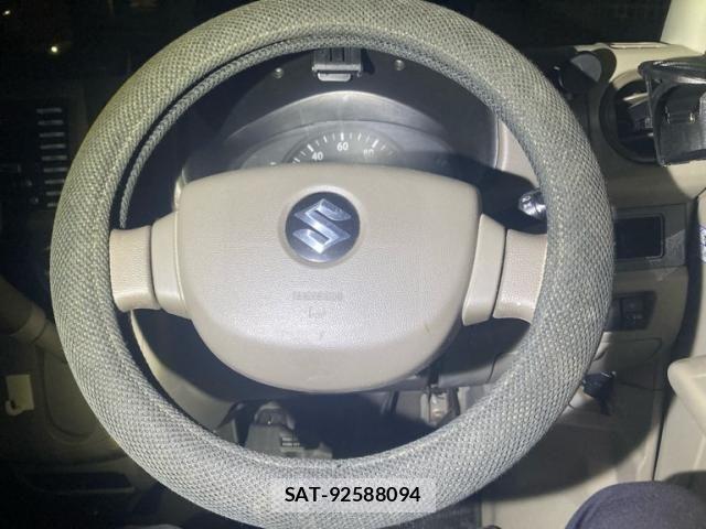 Suzuki EVERY 2011-01 7392111-12