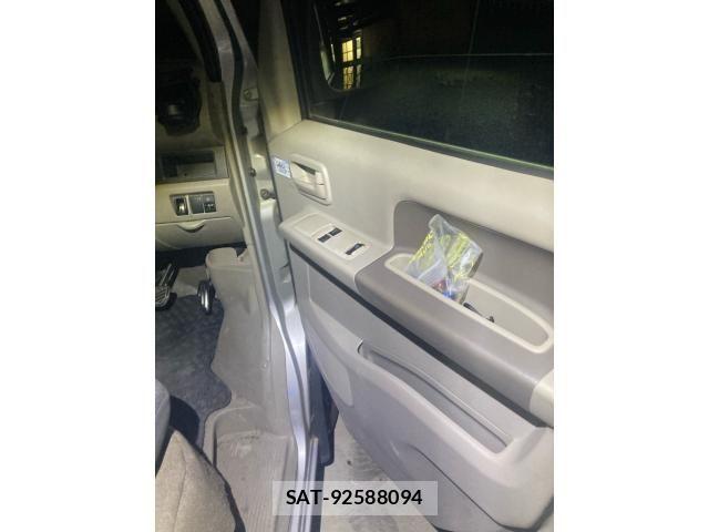 Suzuki EVERY 2011-01 7392111-8
