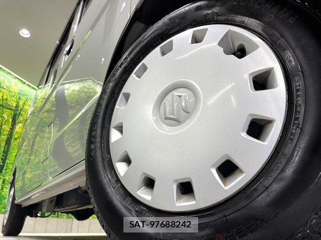 Suzuki EVERY 2017-03 7392104-12