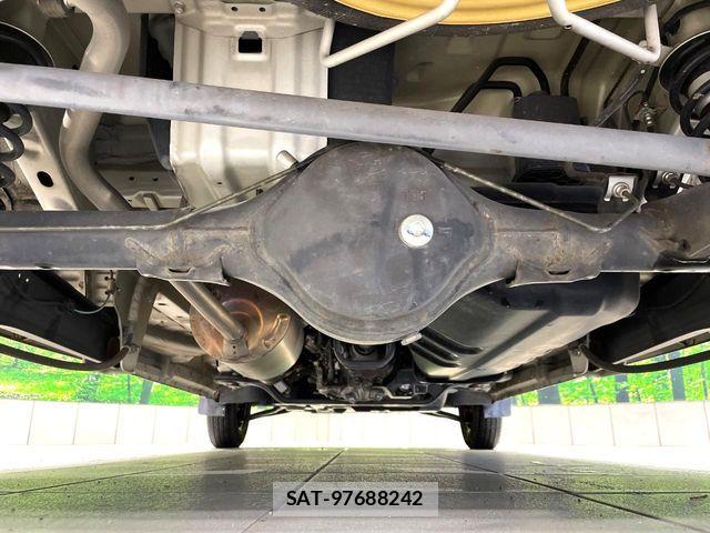 Suzuki EVERY 2017-03 7392104-18