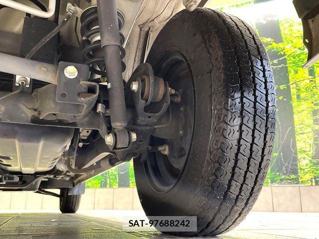 Suzuki EVERY 2017-03 7392104-19