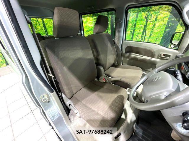 Suzuki EVERY 2017-03 7392104-7