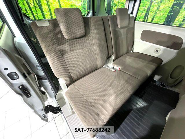 Suzuki EVERY 2017-03 7392104-8