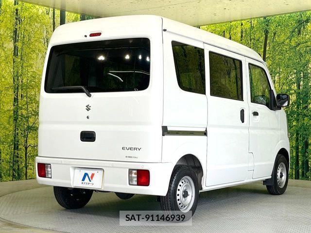 Suzuki EVERY 2022-04 7392103-16
