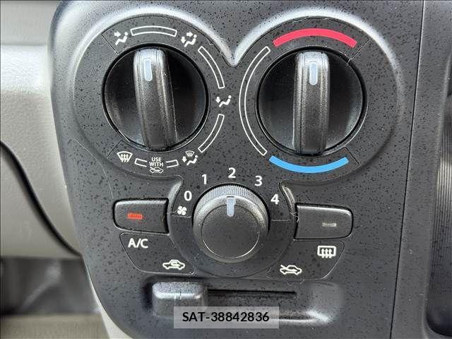 Suzuki EVERY 2019-07 7454216-11