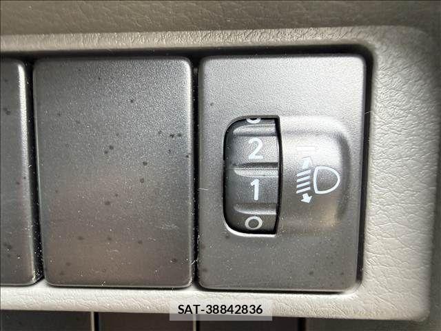 Suzuki EVERY 2019-07 7454216-14