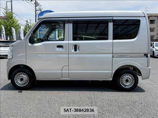 Suzuki EVERY 2019-07 7454216-5