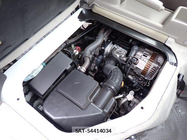 Suzuki EVERY 2022-03 7454209-14