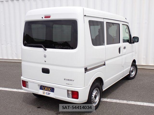 Suzuki EVERY 2022-03 7454209-2
