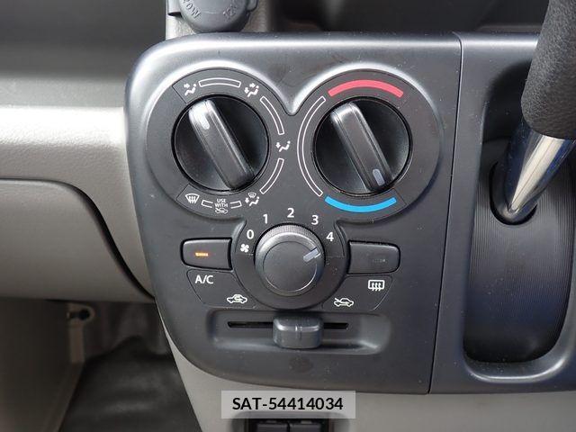 Suzuki EVERY 2022-03 7454209-6