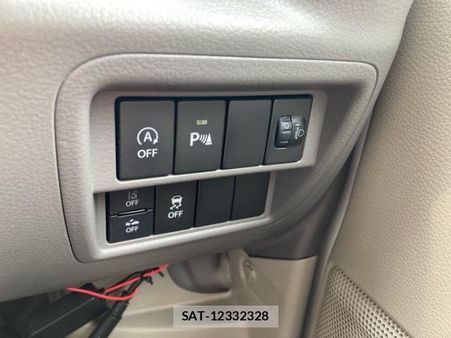 Suzuki EVERY 2023-02 7454217-8