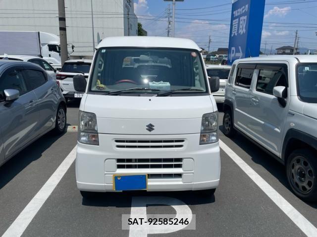 Suzuki EVERY 2011-01 7454219-2