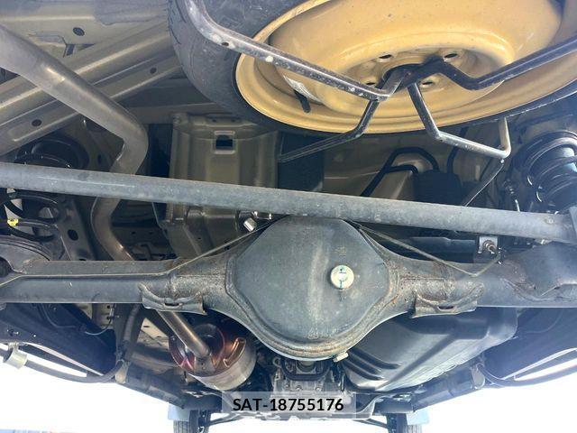 Suzuki EVERY 2020-07 7454206-18