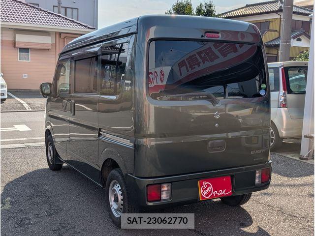 Suzuki EVERY 2019-09 7454218-5