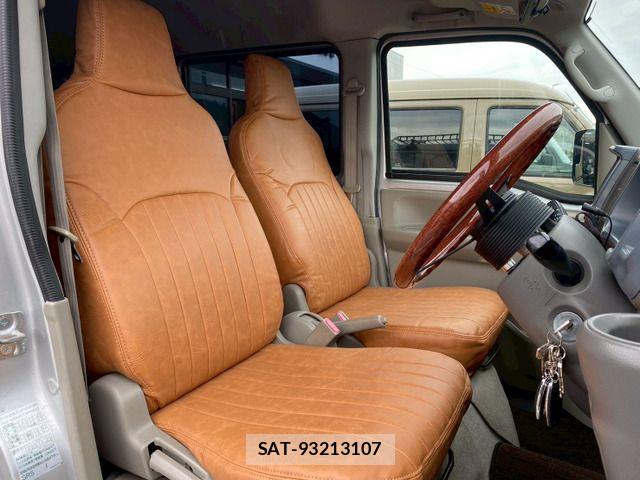 Suzuki EVERY 2016-02 7454204-10