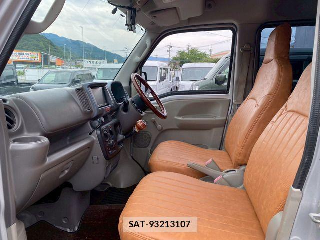 Suzuki EVERY 2016-02 7454204-13