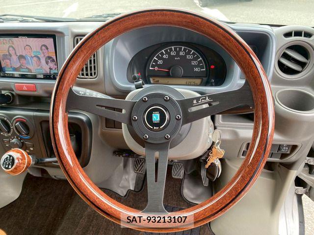 Suzuki EVERY 2016-02 7454204-19
