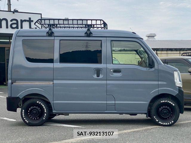 Suzuki EVERY 2016-02 7454204-4