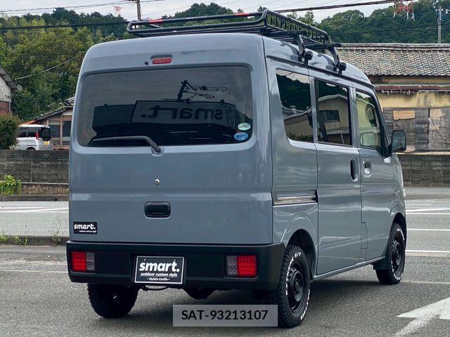 Suzuki EVERY 2016-02 7454204-5