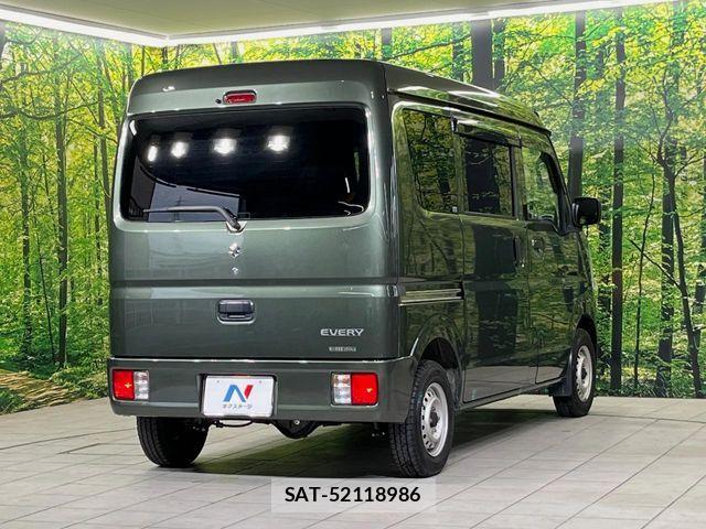 Suzuki EVERY 2021-11 7454208-16