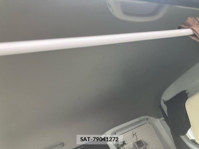 Suzuki EVERY 2018-09 7508636-9
