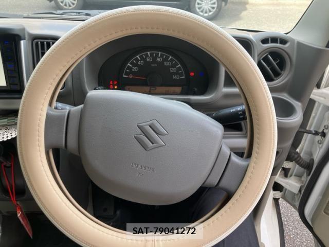 Suzuki EVERY 2018-09 7508636-13