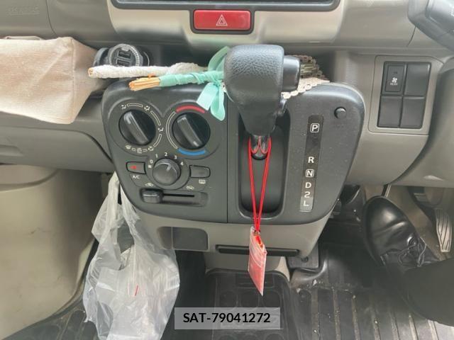 Suzuki EVERY 2018-09 7508636-15