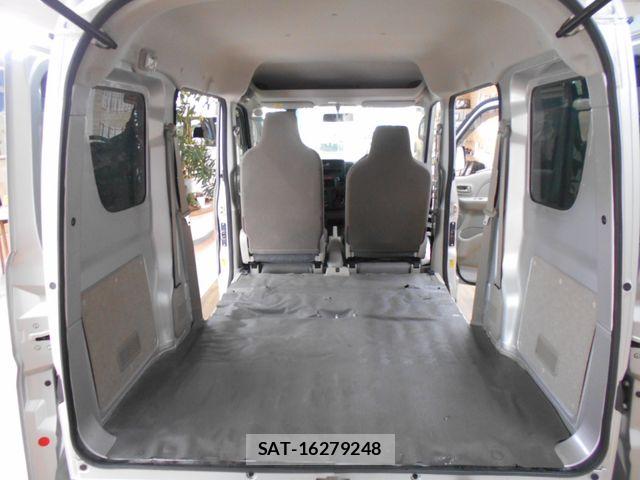 Suzuki EVERY 2015-04 7500506-10