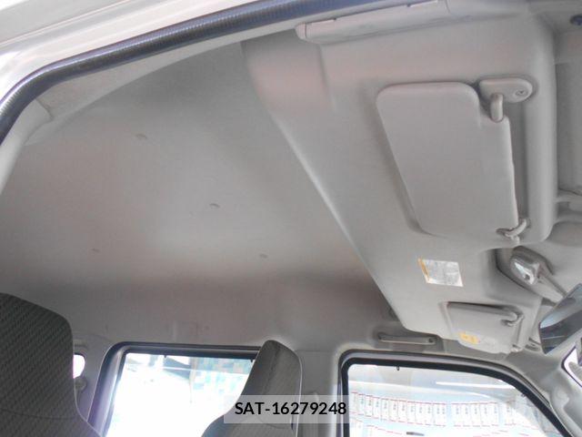 Suzuki EVERY 2015-04 7500506-22