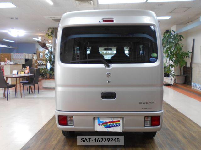 Suzuki EVERY 2015-04 7500506-7