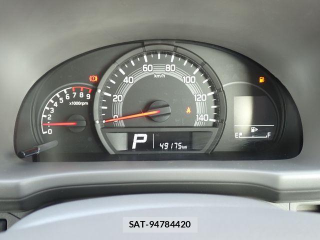 Suzuki EVERY 2022-03 7508629-11