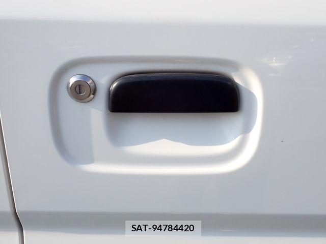 Suzuki EVERY 2022-03 7508629-20