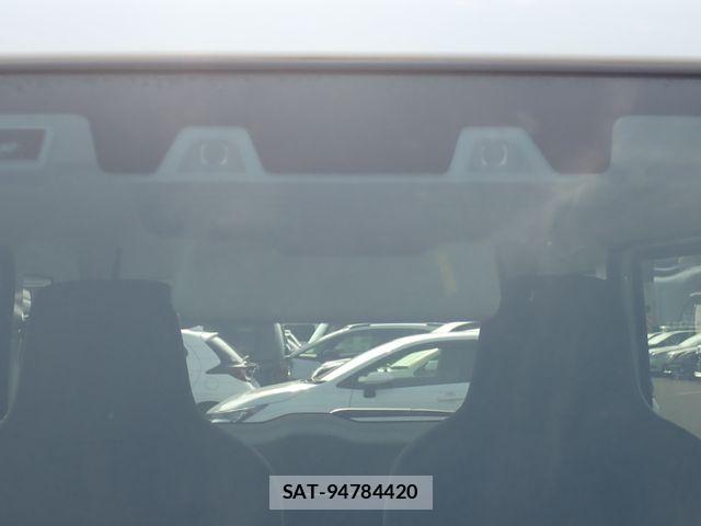 Suzuki EVERY 2022-03 7508629-22