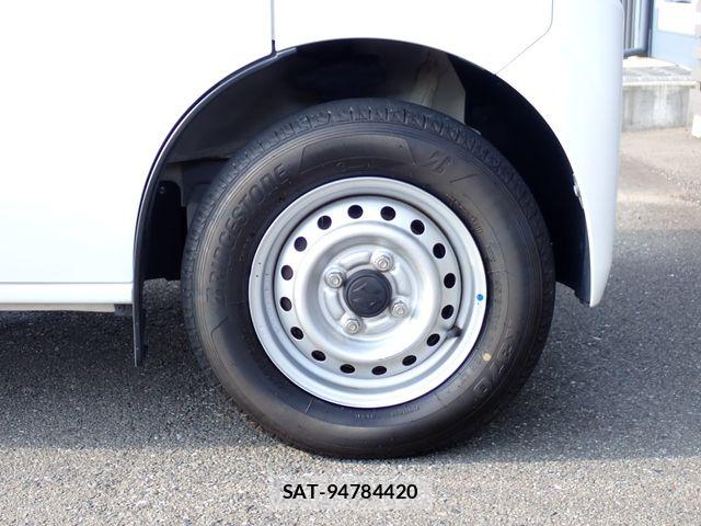 Suzuki EVERY 2022-03 7508629-25