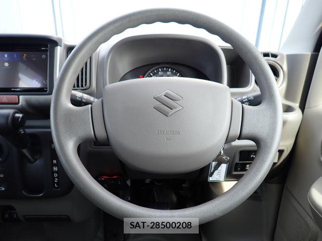 Suzuki EVERY 2022-03 7508628-10