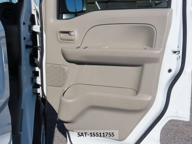Suzuki EVERY 2021-10 7500502-13