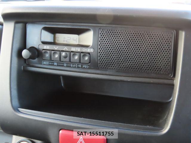 Suzuki EVERY 2021-10 7500502-3