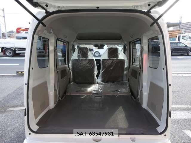 Suzuki EVERY 2026-02 7500499-5