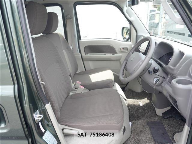 Suzuki EVERY 2018-10 7562092-11
