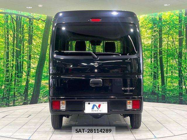 Suzuki EVERY 2025-02 7562091-14